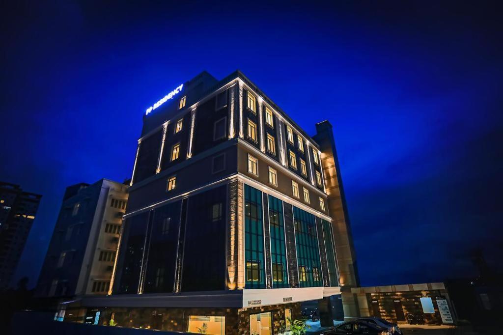 Pp Residency Hotell Covelong Eksteriør bilde